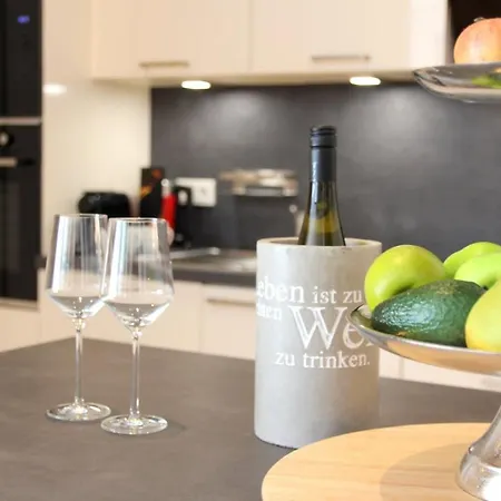 Apartamento Neu - Moselauszeit Traben Exterior foto